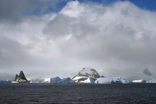 Erneszta névnap - a sziget, ahol Ernest Shackleton csodálatos története zajlódott