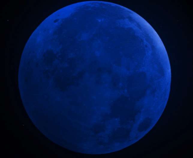 Tényleg kék a Kék Hold? | Startlap Wiki